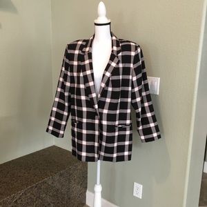 NWT Requirements Women’s Blazer Size 12 Checkered